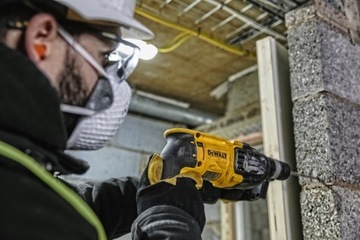 DEWALT SDS+ 2.6J D25133K ПЕРЕДОВАЯ ДРЕЛЬ + СВЕРЛА