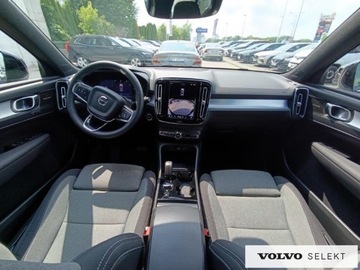 Volvo XC40 Crossover Facelifting 2.0 B3 163KM 2024 Volvo XC 40 XC40 B3 163km Plus Dark Pakiet Driver, zdjęcie 13