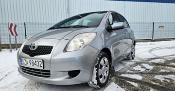 Toyota Yaris II Hatchback 5d 1.3 i VVT-i 86KM 2007 Toyota Yaris 1.3 87ps.Benzyna Klima Drugi Komplet Kol Model 2008 1.3 87KM, zdjęcie 1