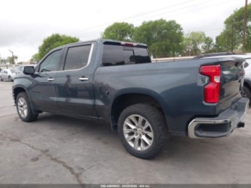 Chevrolet Silverado II 2021 Chevrolet Silverado 2021r., 4x4, 5.3L 5.3 Benzyna 355KM, zdjęcie 5