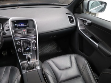 Volvo XC60 I SUV Facelifting 2.0 D3 DRIVE-E 150KM 2015 Volvo XC60 D3, Skóra, Navi, Klima, Klimatronic, zdjęcie 7