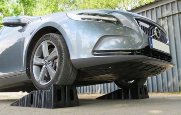 RAMPY NAJAZDOWE PODJAZDY SAMOCHODOWY RAMPA KOMPLET