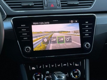 Skoda Superb III Kombi Plug-In Hybrid 1.4 TSI Plug-In-Hybrid 218KM 2024 Skoda Superb 218KM FV23 Salon PL Pakiet Selection ASO Leasing, zdjęcie 33