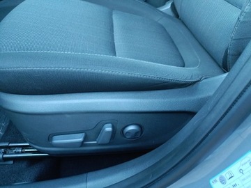 Hyundai Kona I Crossover Facelifting 1.6 T-GDI 198KM 2022 Hyundai Kona 1.6 T-GDI Style DCT I (2017-2023) 1.6, zdjęcie 21