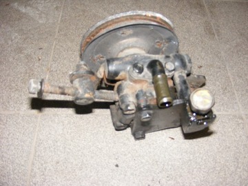 NISSAN TERRANO II 2.7 TD ČERPADLO SERVA