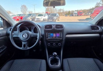 Volkswagen Golf VI Variant 1.2 TSI 105KM 2011 Volkswagen Golf 1,2 Ben 105 KM 6-Biegow 1.2 Benzyna 105KM, zdjęcie 6