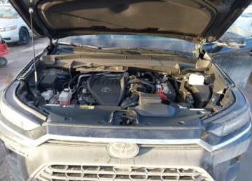 Toyota 2024 Toyota Grand Highlander 2024r, Limited, 2.4L, od ubezpieczalni 2.4 Benzyna, zdjęcie 12