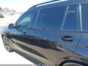 BMW X7 2021 BMW X7 BMW X7 xDrive40i 3.0 Benzyna 335KM, zdjęcie 3
