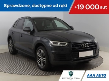 Audi Q5 II SUV 2.0 TDI 190KM 2018 Audi Q5 2.0 TDI, Serwis ASO, 187 KM, 4X4