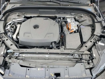 Volvo XC60 II 2024 Volvo XC 60 Ultimate 2024 2.0l 2.0 Hybryda 247KM, zdjęcie 6