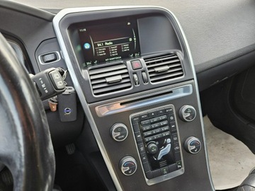 Volvo XC60 I SUV Facelifting 2.0 D4 DRIVE-E 181KM 2013 Volvo XC 60 2,0 diesel D4 181KM skóry, zdjęcie 11
