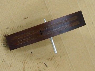 НАТЯЖИТЕЛЬ ЦЕПИ A8 D3 6.0 BHT 07D109467G