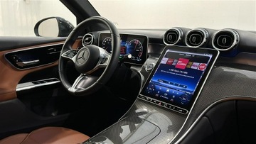 Mercedes GLC C254/X254 Coupe 2.0 220d 197KM 2024 Mercedes GLC 300 300 DE 4-MATIC Avangarde, zdjęcie 13