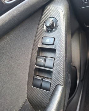 Mazda 3 III Hatchback  2.0 SKYACTIV-G 120KM 2014 Mazda 3 MAZDA 3 AUTOMAT Tarnow 2.0 Benzyna 120KM, zdjęcie 13