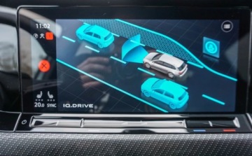 Volkswagen Golf VIII Variant 1.5 eTSI 150KM 2023 Volkswagen Golf Volkswagen Golf 1.5 eTSI MHEV R-Line DSG 1.5 Benzyna 150KM, zdjęcie 16