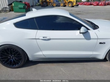 Ford Mustang VI Fastback Facelifting 5.0 Ti-VCT 450KM 2022 Ford Mustang 2022r, GT Premium, 5.0L 5.0 Benzyna 450KM, zdjęcie 3
