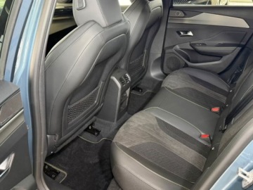 Peugeot 308 III 2025 Od ręki - GT e-DCS6 1.2 mHEV 145KM / Pakiet Bezpieczeństwo, zdjęcie 10