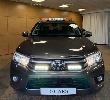 Toyota Hilux VIII Podwójna kabina 2.4 D-4D 150KM 2019 Toyota Hilux salon Polska FV 23 tylko 19 tys km R CARS Warszawa 2.4 150KM, zdjęcie 3