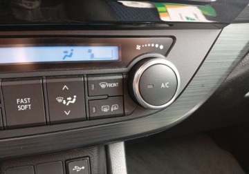 Toyota Auris II Hatchback 5d Dual VVT-i 100 99KM 2014 Toyota Auris Kupiony w Polsce - benzyna - przebieg 119.000 km 1.3 Benzyna, zdjęcie 28