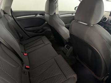 Audi A3 8V Sportback 5d Facelifting 1.4 TFSI COD Ultra 150KM 2017 Audi A3 Sportback 1.4TFSI 150KM S-Tronic S-Line LED LIFT Navi SSU 1.4, zdjęcie 24