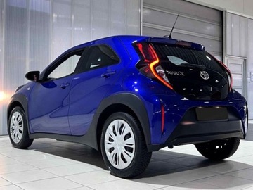 Toyota Aygo X 1.1 VVT-i 72KM 2025 Od ręki - Comfort 1.0 benzyna CVT 72KM | Tempomat adaptacyjny!, zdjęcie 3