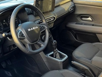 Dacia Jogger 1.0 Eco-G 100KM 2024 Od ręki - Expression 7-miejsc LPG 1.0 100KM / Pakiet Thermo, City, zdjęcie 4