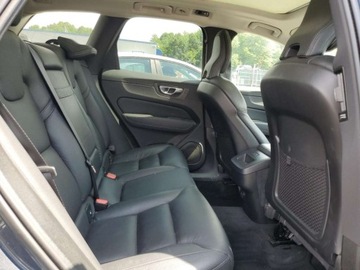 Volvo XC60 II 2021 Volvo XC 60 T6 Momentum 2021 2.0l 2.0 Benzyna 316KM, zdjęcie 10