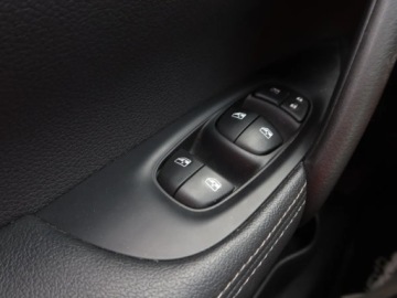 Nissan Qashqai II Crossover Facelifting 1.3 DIG-T  160KM 2019 Nissan Qashqai 1.3 DIG-T, 1. Właściciel, Automat, zdjęcie 17