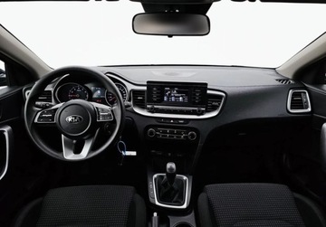 Kia Ceed III Hatchback 1.0 T-GDi 120KM 2020 Kia Ceed SalonPL FV23 Czujniki tyl Grupa Adamowscy Benzyna 120KM, zdjęcie 24