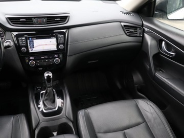 Nissan X-Trail III Terenowy Facelifting 2.0 dCi 177KM 2018 Nissan X-Trail 2.0 dCi, Salon Polska, Serwis ASO, zdjęcie 7