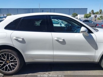 Porsche Macan SUV 3.0 V6 360KM 2017 Porsche Macan 2017r, S, 3.0L, 4x4 3.0 Benzyna 360KM, zdjęcie 4