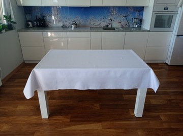 Плотная грязеотталкивающая белая скатерть LUX 200X310
