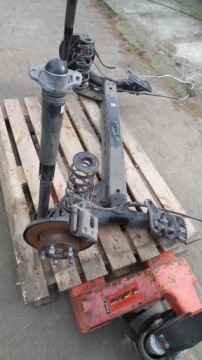 ЗАДНЯЯ ПОДВЕСКА REAR OCTAVIA III LIFT COMBI 5Q0501115 2019 T-ROCK NEEDLE
