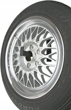 ВЕШАЛКА ДЛЯ АВТОМОБИЛЬНЫХ ШИН W05 25 СМ