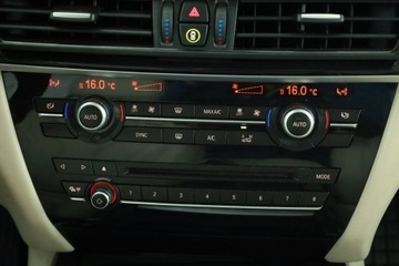 BMW X5 F15 SUV xDrive25d 231KM 2016 BMW X5 xDrive25d, Salon Polska, Serwis ASO, zdjęcie 9