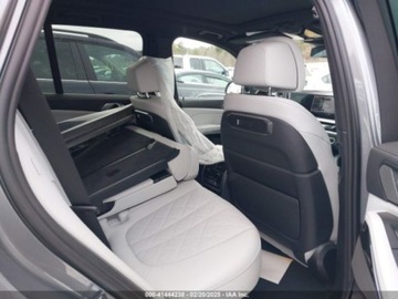 BMW X5 G05 2024 BMW X5 xDrive40I 2024 3.0l 3.0 Benzyna 375KM, zdjęcie 10