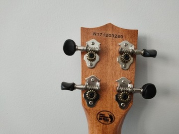 ukulele koncertowe o ciepłym brzmieniu i idealnej