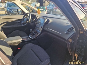 Renault Grand Scenic III 1.3 Energy TCe 140KM 2019 Renault Grand Scenic Led, Hak, Kamera cofania 1.3 Benzyna 140KM, zdjęcie 19