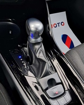 Toyota C-HR I Crossover 1.8 Hybrid 122KM 2018 Toyota C-HR Toyota C-HR 1.8 Hybryda 122KM, zdjęcie 19