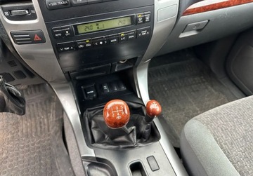 Toyota Land Cruiser IV 3.0 D-4D 163KM 2003 Toyota Land Cruiser 3,0 D 163 KM 4x4 7-osob GWARANCJA Zamiana Zarejestrowa, zdjęcie 12