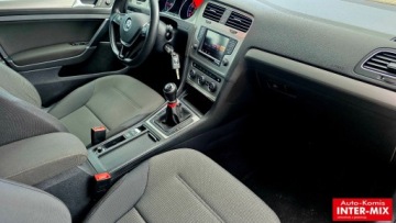 Volkswagen Golf VII Hatchback 3d 1.6 TDI BlueMotion 110KM 2016 Volkswagen Golf Niski przebieg super stan 1.6 Diesel 110KM, zdjęcie 32