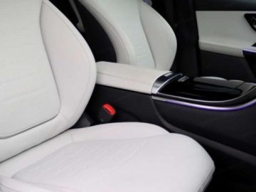 Mercedes GLC C254/X254 Coupe 2.0 220d 197KM 2026 GLC Coupe 220 d 4-Matic AMG Line 2.0 (197KM) 2026, zdjęcie 8