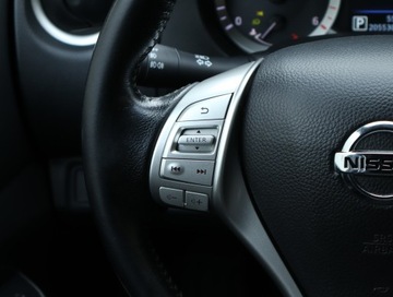 Nissan Navara IV Double Cab 2.3 190KM 2019 Nissan Navara 2.3 dCi, Salon Polska, 187 KM, 4X4, zdjęcie 22