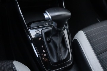 Kia Stonic Crossover 1.0 T-GDI 120KM 2019 Kia Stonic 1.0 T-GDI, Salon Polska, Serwis ASO, zdjęcie 16