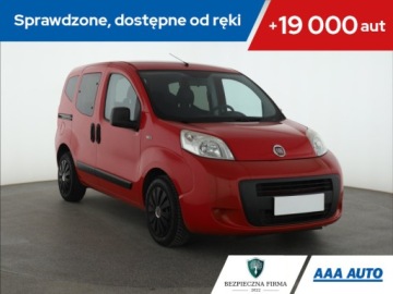 Fiat Qubo Fiorino Qubo 1.3 Multijet 16V 75KM 2013