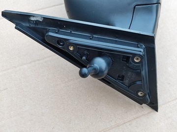 KIA VENGA 2011R ZRCÁTKO PRAVÉ MANUÁLNÍ