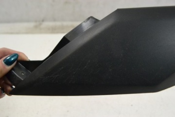 наполнение крышки лампы Yamaha MT09 Tracer 900 18