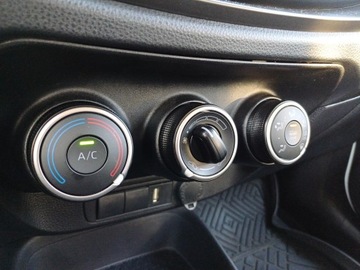 Toyota Aygo X 1.1 VVT-i 72KM 2023 Toyota Aygo X 1.0 VVTi Comfort II (2014-) 1.0 VVTi, zdjęcie 23