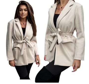 Elegancki płaszcz damski wiązany z paskiem, flauszowy, krótki beżowy L