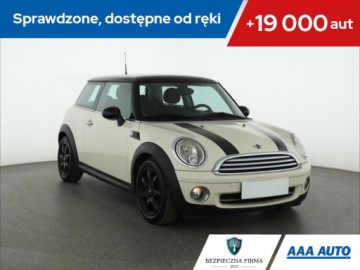 Mini Mini R56 Hatchback Facelifting 1.6 122KM 2010 MINI 3-door Cooper, Salon Polska, Serwis ASO